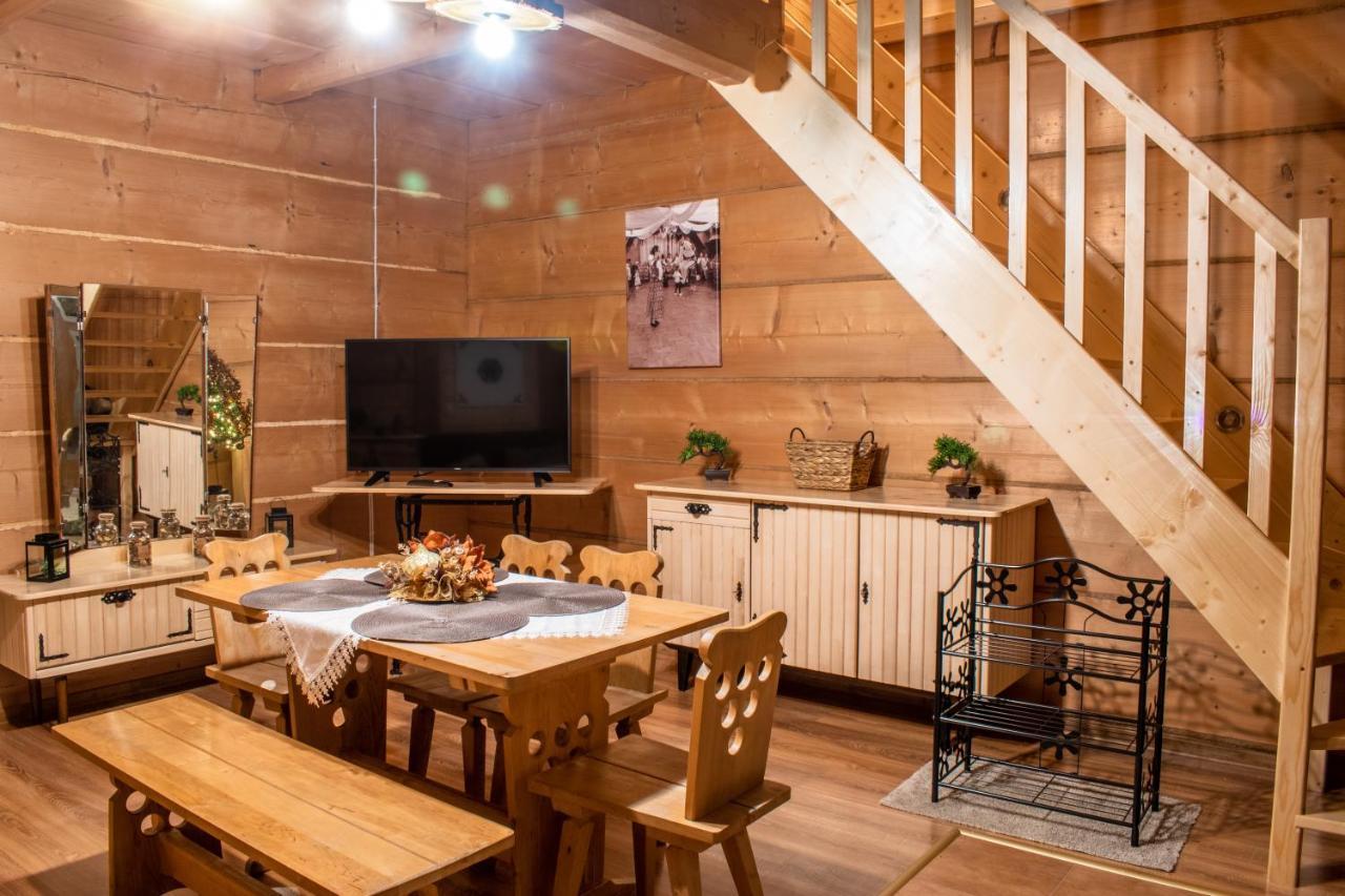 Apartamenty Dwupoziomowe U Ciotki มูชองค์ชิคแล ภายนอก รูปภาพ
