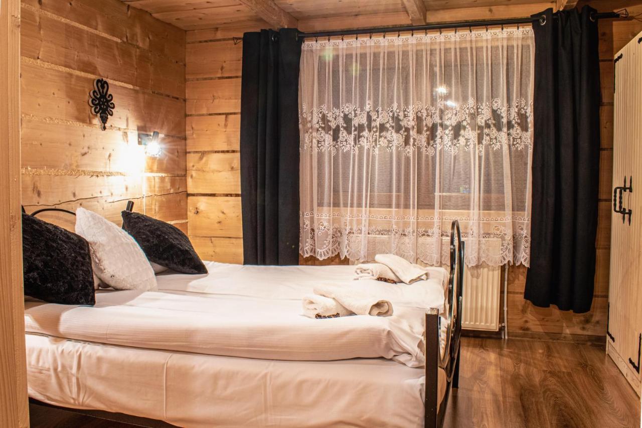 Apartamenty Dwupoziomowe U Ciotki มูชองค์ชิคแล ภายนอก รูปภาพ