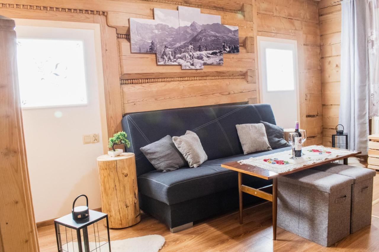 Apartamenty Dwupoziomowe U Ciotki มูชองค์ชิคแล ภายนอก รูปภาพ