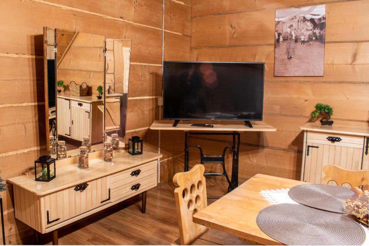 Apartamenty Dwupoziomowe U Ciotki มูชองค์ชิคแล ภายนอก รูปภาพ